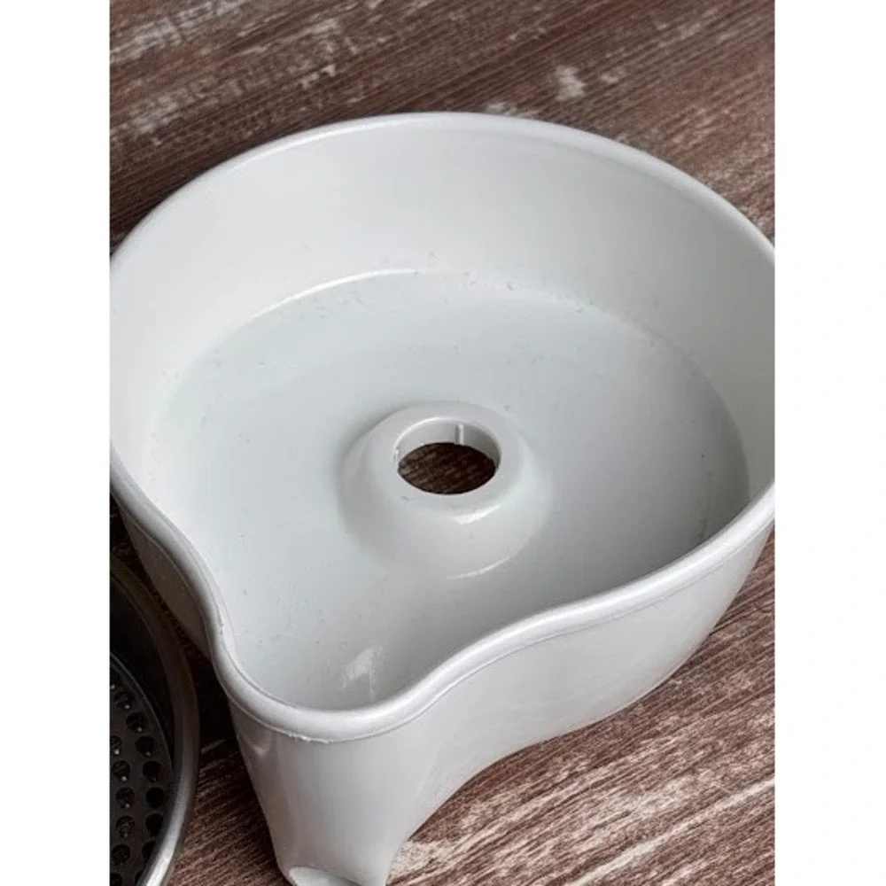 Proctor Silex Juicer Mod. No. 02724‎ Replacement Parts Only ( 2 pcs. ) Strainer